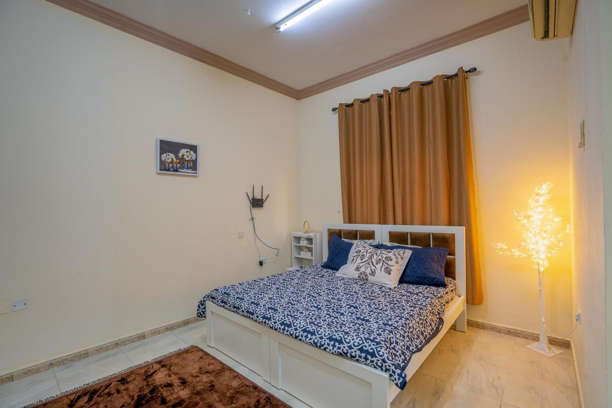 Tourist Family And Couple Abudhabi Baith Al Jannah Llc Private Family - Attached Washroom - Vl01 *