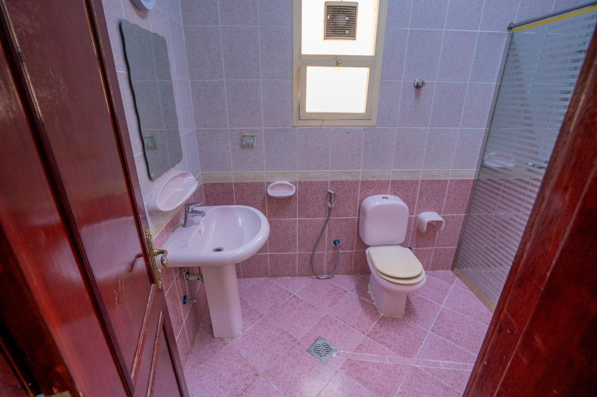 Tourist Family And Couple Abudhabi Baith Al Jannah Llc Private Family - Attached Washroom - Vl01 Abu Dhabi